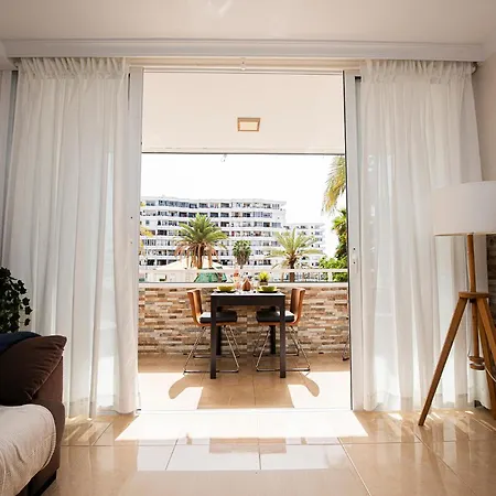 122 - Playa Del Ingles, Gran Canaria